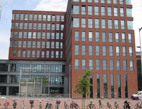 Huys Azië, Begeleiding van de renovatie