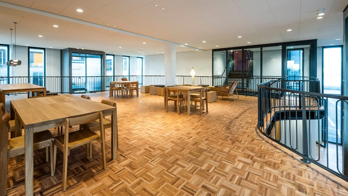 Huys Azië, Begeleiding van de renovatie