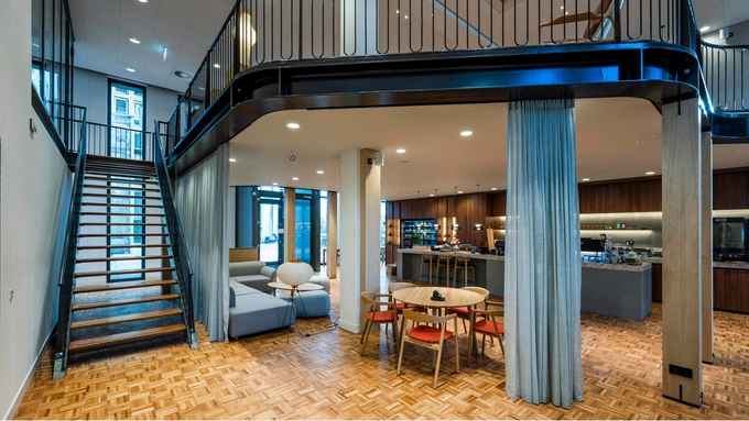 Huys Azië, Begeleiding van de renovatie