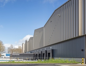 Logistiek bedrijfscomplex